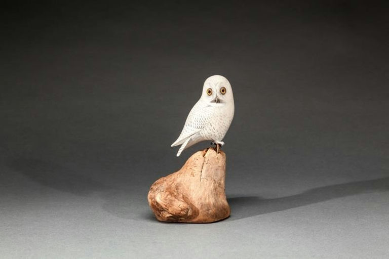 Wendell Gilley – Miniature Snowy Owl – 2015