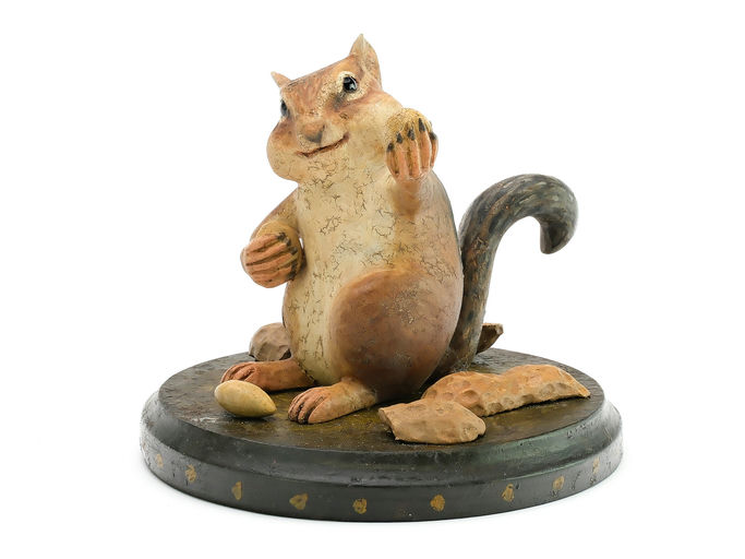 Frank Finney – Full Size Chipmunk Eating Peanuts – 2025