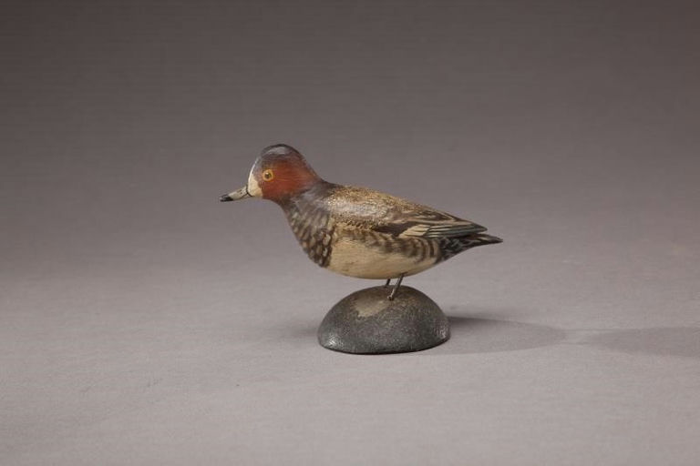 Elmer Crowell – Miniature Red Head Hen – 2011
