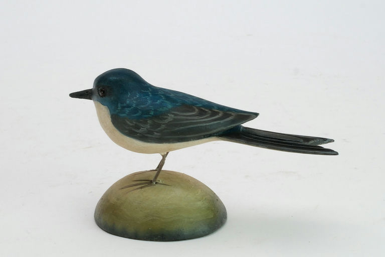 Frank Finney – Miniature Tree Swallow – 2025
