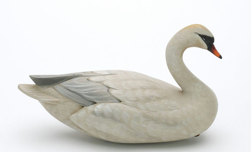 Sean Sutton – Miniature Swan – 2024