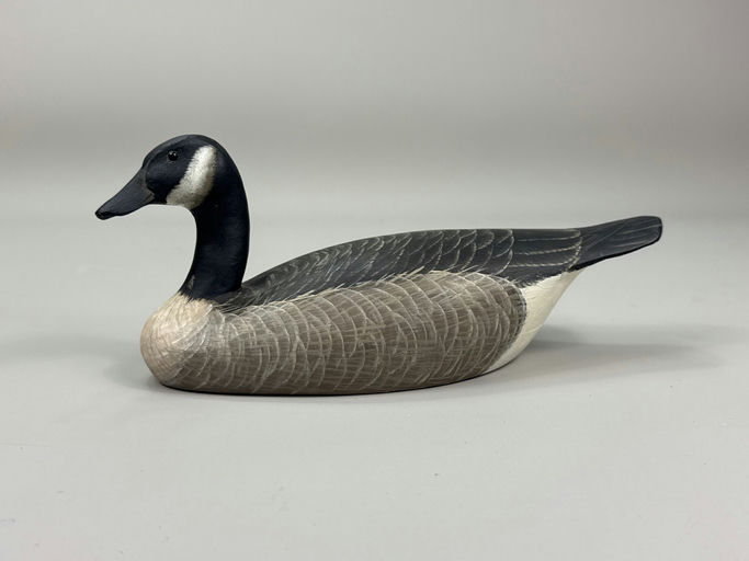 Dan Brown – Canada Goose – 2026
