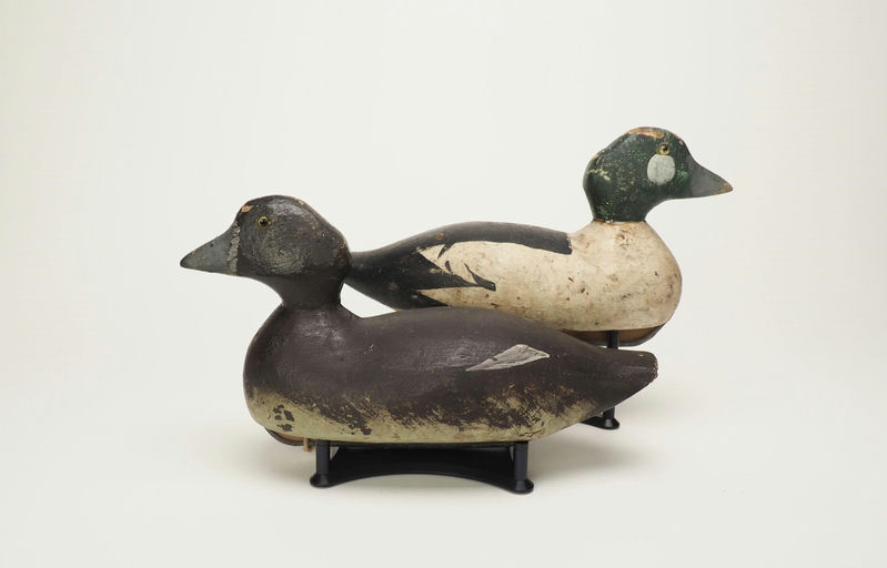 Pratt Decoy Company — Goldeneye Pair