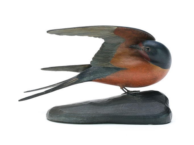 Frank Finney – Preening Swallow With Raised Wings and Split Tail Carving – 2025