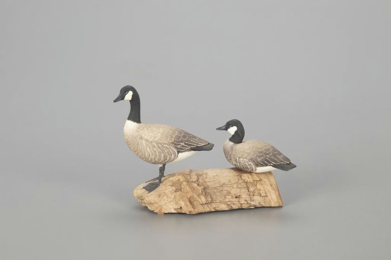 General Chester DeGavre – Miniature Canada Goose Pair – 2022