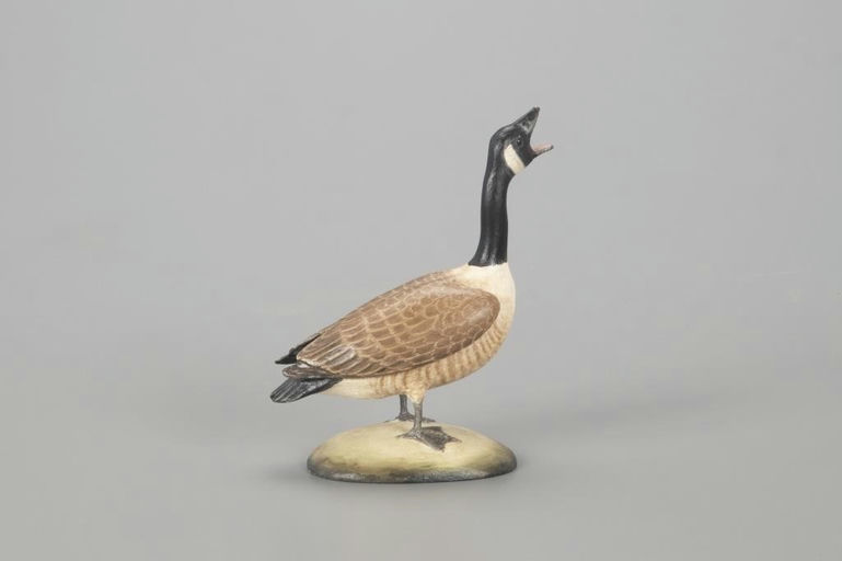 Frank Finney – Miniature Calling Goose – 2022