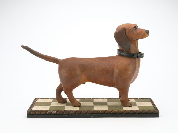 Frank Finney – Dachshund with alert head – 2024