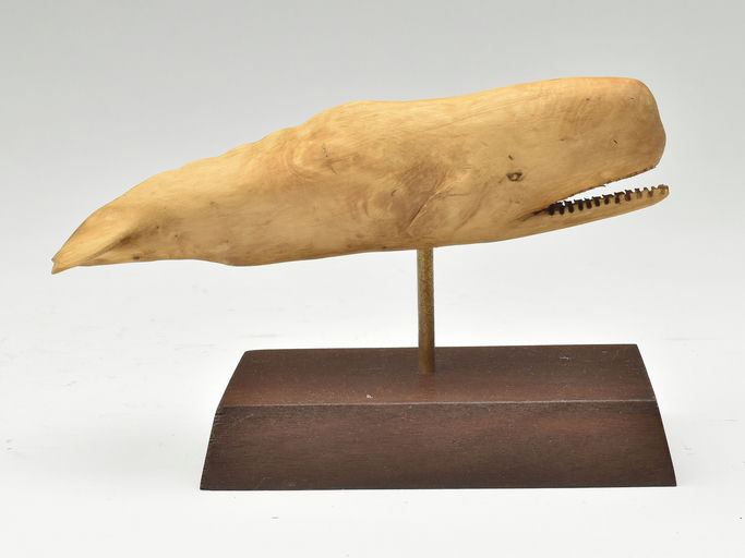Frank Finney – Miniature hardwood whale – 2023